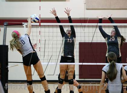 Thumbnail 1 in Vandegrift @ Rouse photogallery.