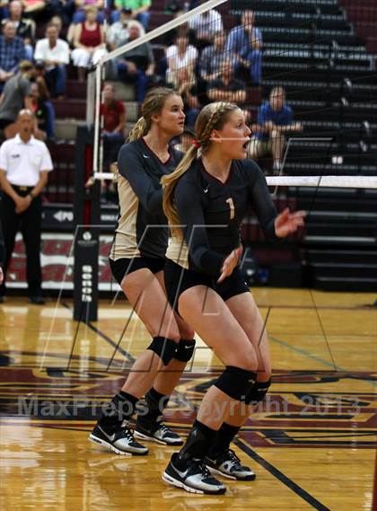 Thumbnail 1 in Vandegrift @ Rouse photogallery.