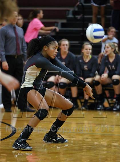 Thumbnail 2 in Vandegrift @ Rouse photogallery.