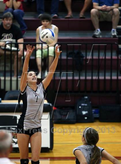 Thumbnail 1 in Vandegrift @ Rouse photogallery.
