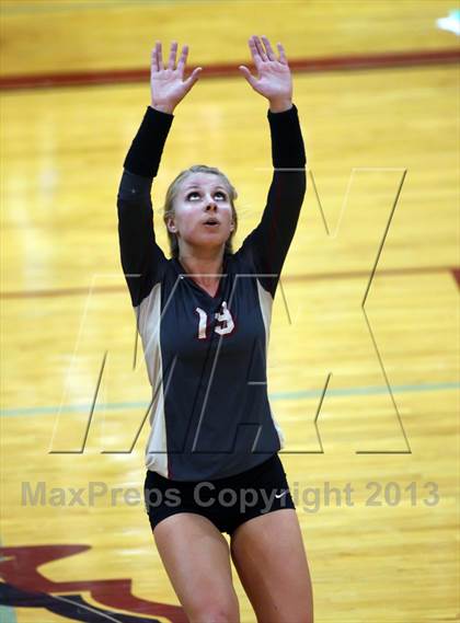 Thumbnail 1 in Vandegrift @ Rouse photogallery.