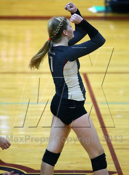 Thumbnail 1 in Vandegrift @ Rouse photogallery.