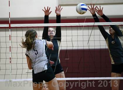 Thumbnail 2 in Vandegrift @ Rouse photogallery.