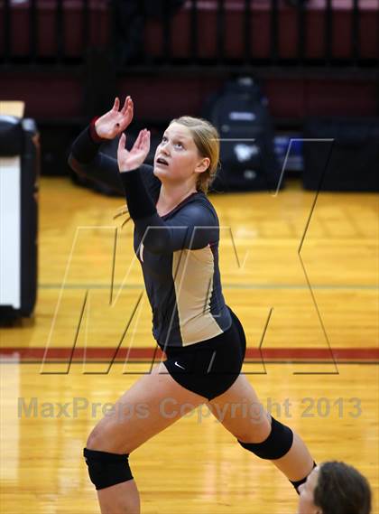 Thumbnail 3 in Vandegrift @ Rouse photogallery.