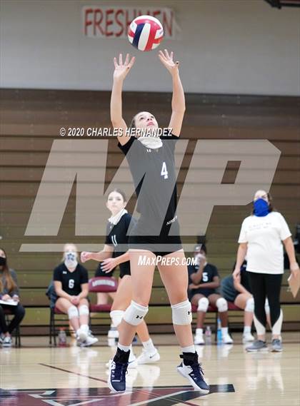 Thumbnail 1 in Klein Oak vs New Caney photogallery.