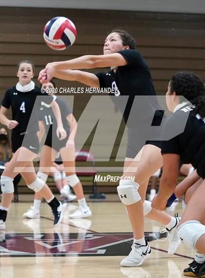 Thumbnail 3 in Klein Oak vs New Caney photogallery.