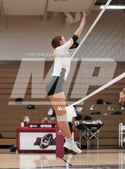 Thumbnail 1 in Klein Oak vs New Caney photogallery.
