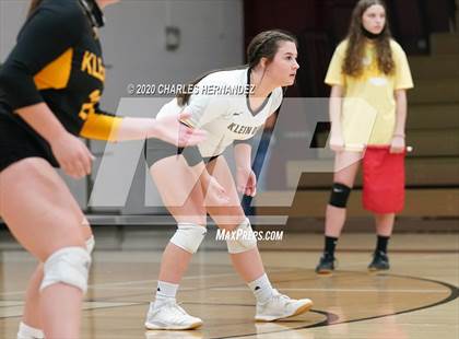 Thumbnail 2 in Klein Oak vs New Caney photogallery.