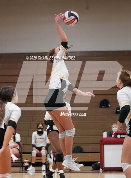 Thumbnail 1 in Klein Oak vs New Caney photogallery.