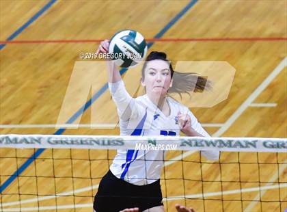 Thumbnail 1 in Mandeville vs Warren Easton (Newman Tournament) photogallery.