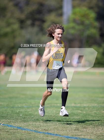 Thumbnail 1 in Moorpark Invitational (Softmore) photogallery.