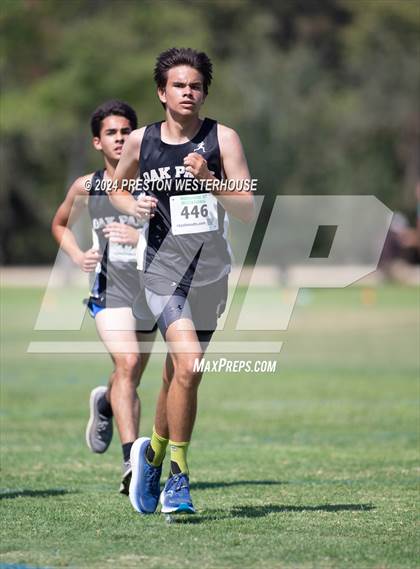 Thumbnail 3 in Moorpark Invitational (Softmore) photogallery.