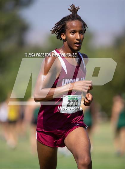 Thumbnail 3 in Moorpark Invitational (Softmore) photogallery.