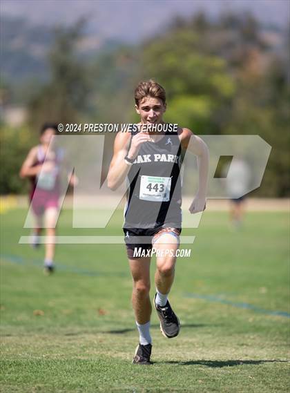 Thumbnail 1 in Moorpark Invitational (Softmore) photogallery.