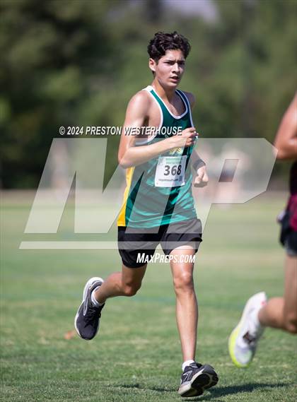 Thumbnail 3 in Moorpark Invitational (Softmore) photogallery.