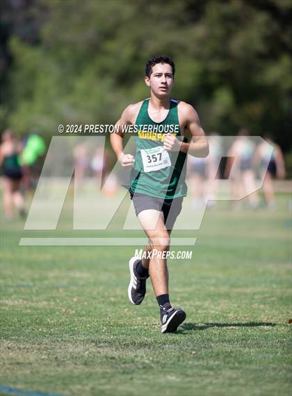 Thumbnail 3 in Moorpark Invitational (Softmore) photogallery.