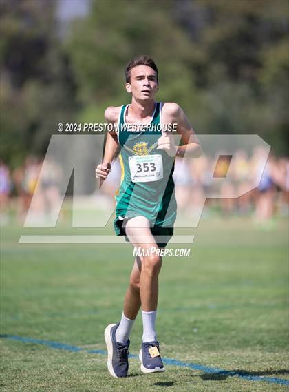 Thumbnail 3 in Moorpark Invitational (Softmore) photogallery.