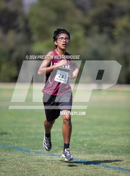 Thumbnail 2 in Moorpark Invitational (Softmore) photogallery.