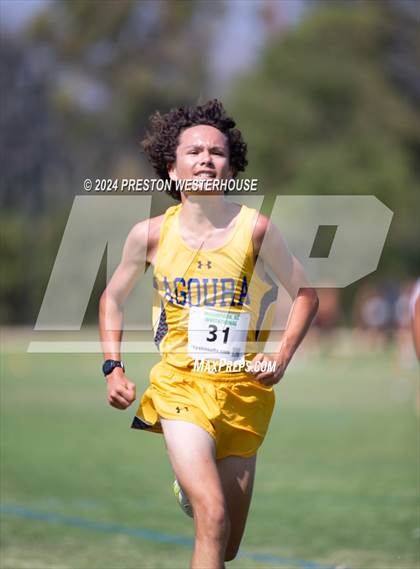 Thumbnail 3 in Moorpark Invitational (Softmore) photogallery.