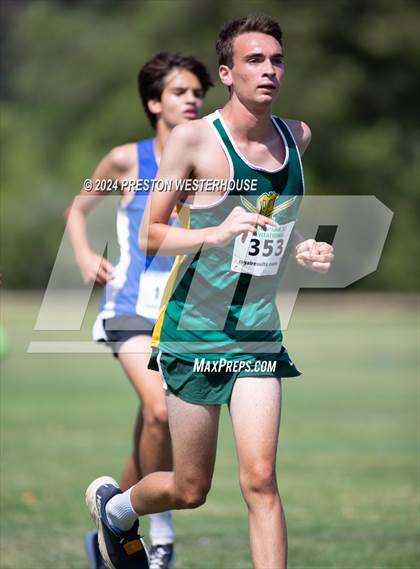 Thumbnail 2 in Moorpark Invitational (Softmore) photogallery.