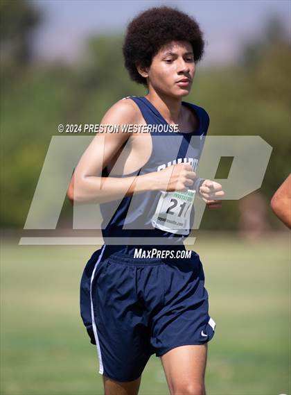 Thumbnail 3 in Moorpark Invitational (Softmore) photogallery.