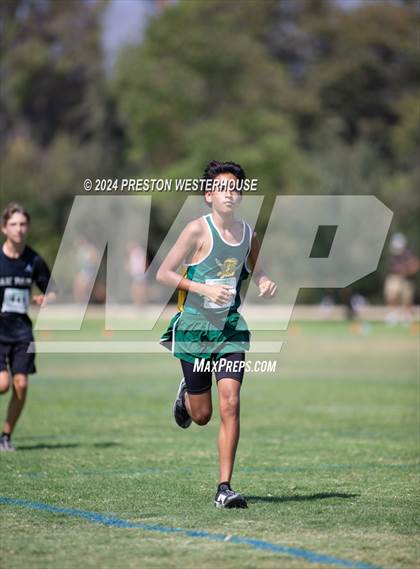 Thumbnail 2 in Moorpark Invitational (Softmore) photogallery.