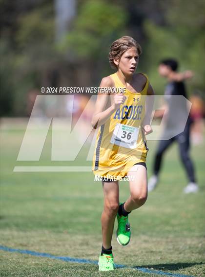 Thumbnail 3 in Moorpark Invitational (Softmore) photogallery.