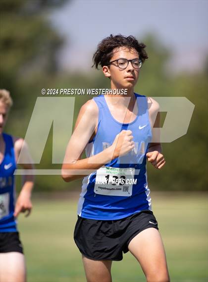 Thumbnail 3 in Moorpark Invitational (Softmore) photogallery.