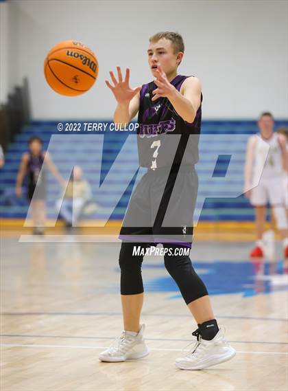 Thumbnail 3 in Tooele vs. Juab (Eagle Holiday Shootout) photogallery.