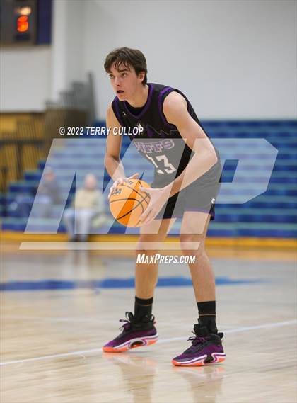 Thumbnail 2 in Tooele vs. Juab (Eagle Holiday Shootout) photogallery.