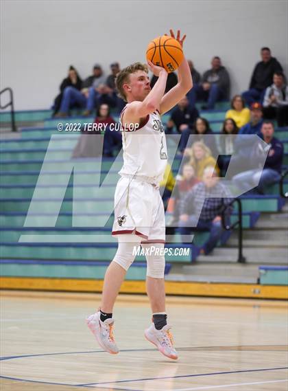 Thumbnail 1 in Tooele vs. Juab (Eagle Holiday Shootout) photogallery.