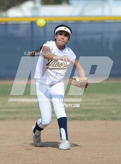 Thumbnail 1 in Montebello @ Alhambra photogallery.