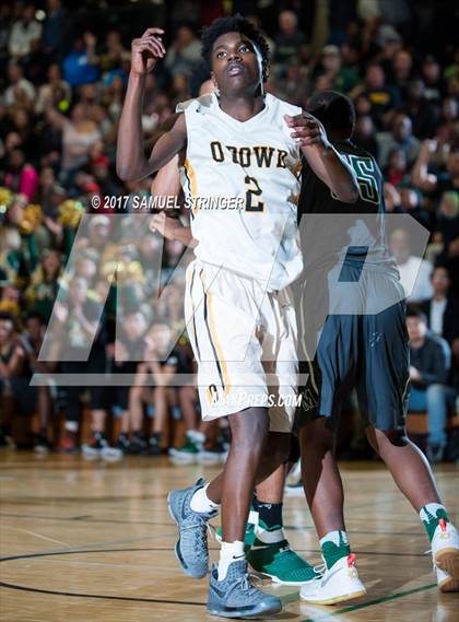 Thumbnail 2 in Moreau Catholic vs. Bishop O'Dowd (CIF NCS D2 Playoff) photogallery.