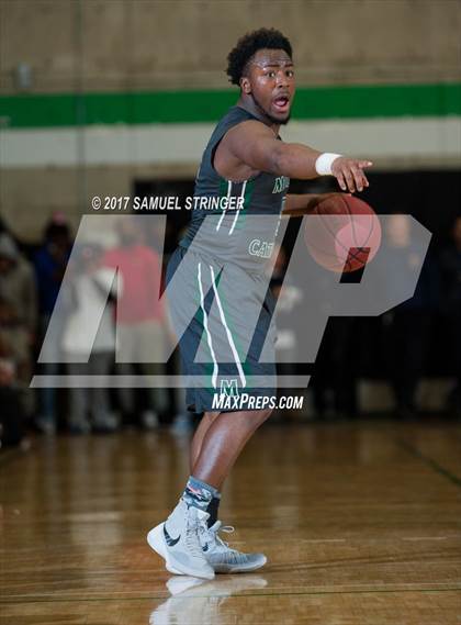 Thumbnail 1 in Moreau Catholic vs. Bishop O'Dowd (CIF NCS D2 Playoff) photogallery.