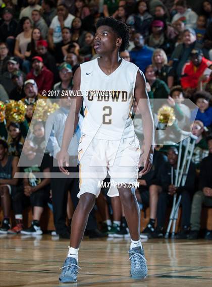 Thumbnail 3 in Moreau Catholic vs. Bishop O'Dowd (CIF NCS D2 Playoff) photogallery.