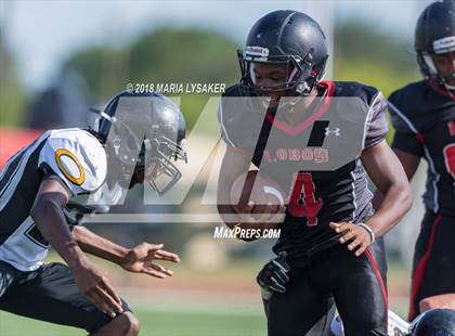 Thumbnail 2 in Klein Oak @ Langham Creek (sophomore) photogallery.