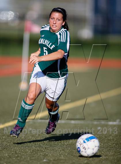 Thumbnail 2 in Mehlville vs Bishop DuBourg (Lutheran South Tournament) photogallery.