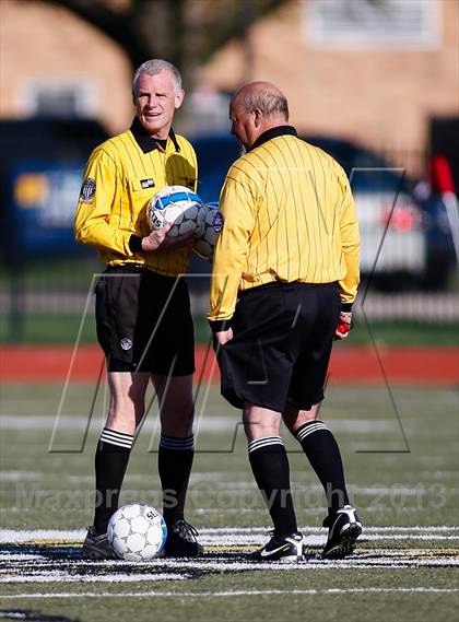 Thumbnail 1 in Mehlville vs Bishop DuBourg (Lutheran South Tournament) photogallery.