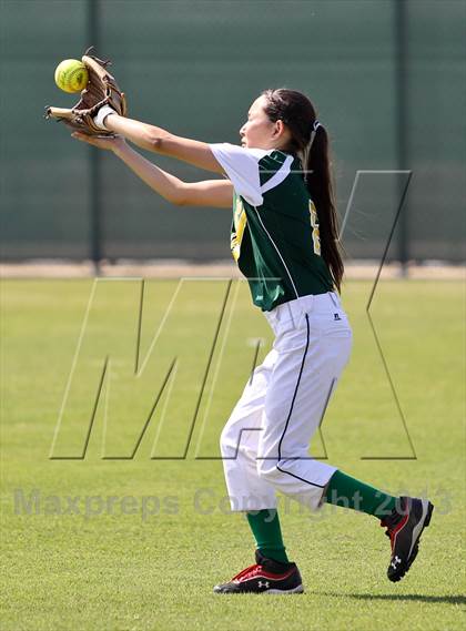 Thumbnail 2 in Mira Monte vs West (Mira Monte Invitational) photogallery.