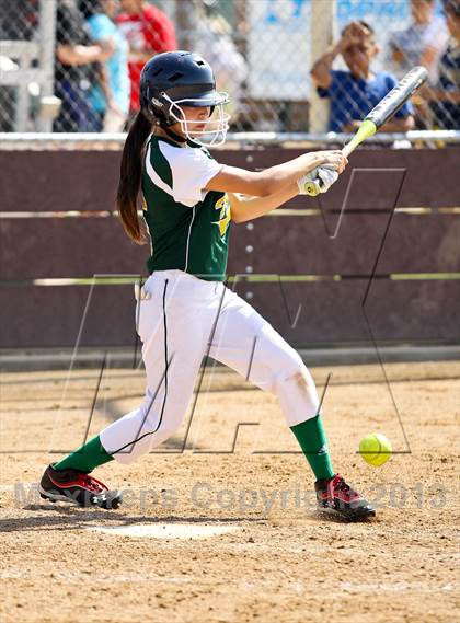 Thumbnail 2 in Mira Monte vs West (Mira Monte Invitational) photogallery.