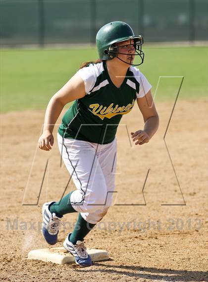 Thumbnail 3 in Mira Monte vs West (Mira Monte Invitational) photogallery.