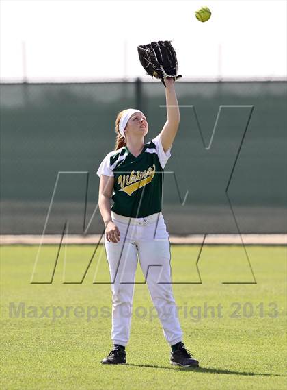 Thumbnail 3 in Mira Monte vs West (Mira Monte Invitational) photogallery.