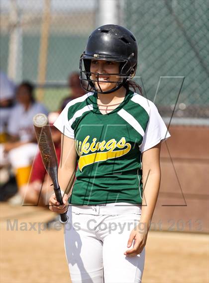 Thumbnail 3 in Mira Monte vs West (Mira Monte Invitational) photogallery.