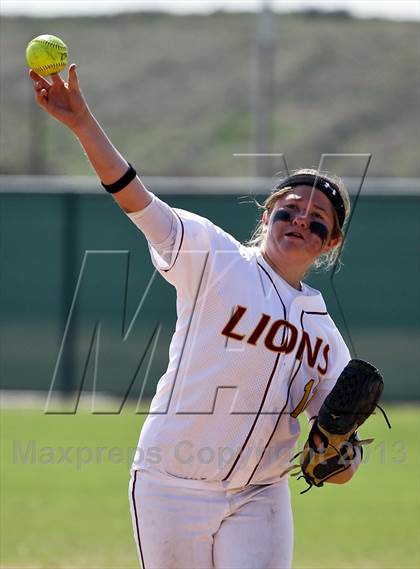 Thumbnail 2 in Mira Monte vs West (Mira Monte Invitational) photogallery.