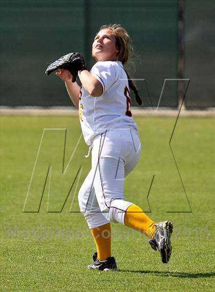 Thumbnail 1 in Mira Monte vs West (Mira Monte Invitational) photogallery.