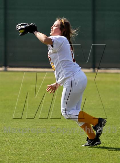 Thumbnail 1 in Mira Monte vs West (Mira Monte Invitational) photogallery.