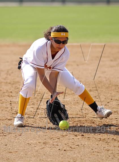 Thumbnail 3 in Mira Monte vs West (Mira Monte Invitational) photogallery.