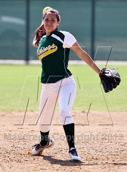 Thumbnail 3 in Mira Monte vs West (Mira Monte Invitational) photogallery.