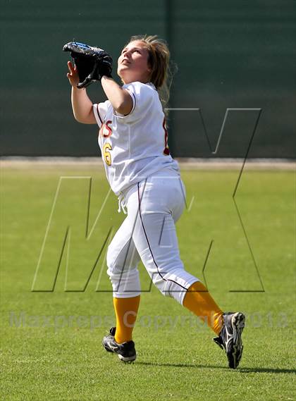 Thumbnail 3 in Mira Monte vs West (Mira Monte Invitational) photogallery.