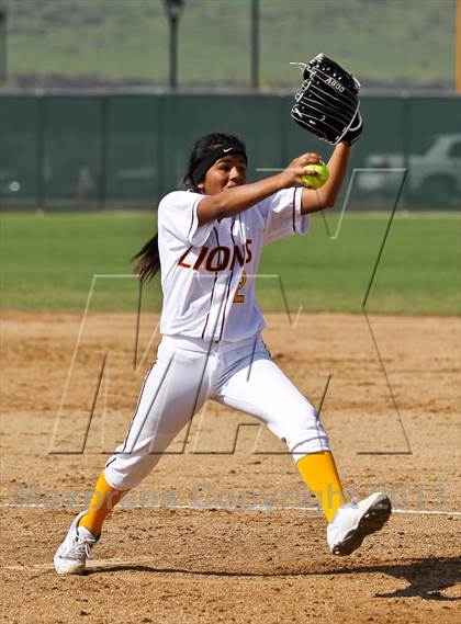 Thumbnail 2 in Mira Monte vs West (Mira Monte Invitational) photogallery.